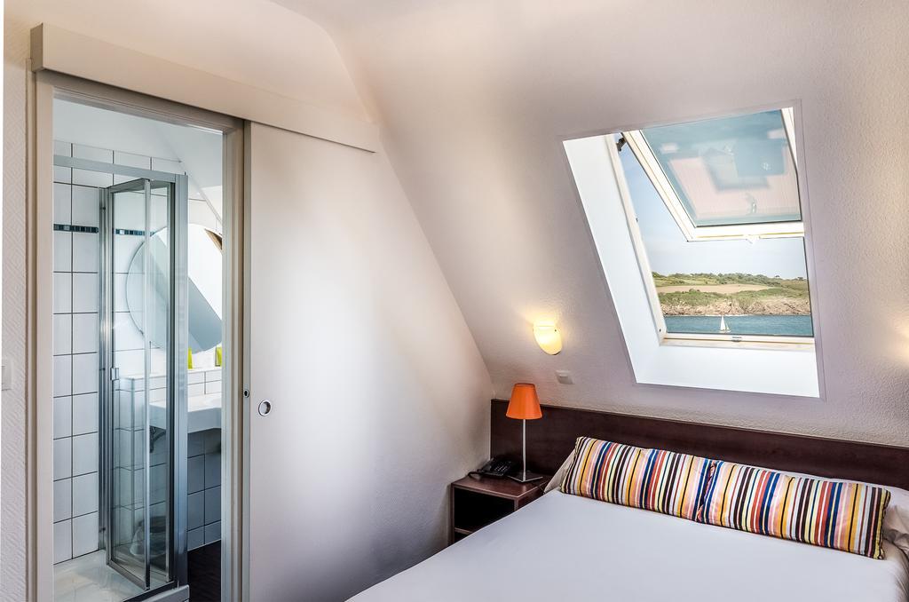 Hôtel Du Port Et De L'aven Névez Kamer foto