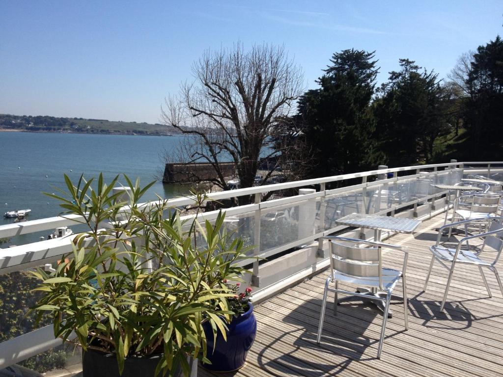 Hôtel Du Port Et De L'aven Névez Buitenkant foto